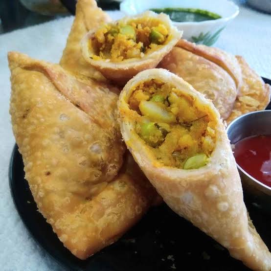 Aloo Samosa — frozen food from Shami Food