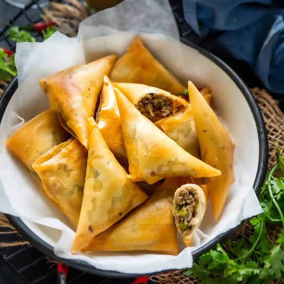 Chicken Samosa — frozen food from Shami Food